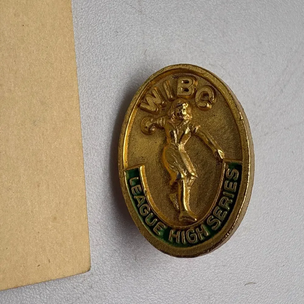 Lot 5 Vintage Bowling 200 Club Pins Charms + WIBC Pins WV SWBA